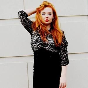 Meet your Posher, Hayley